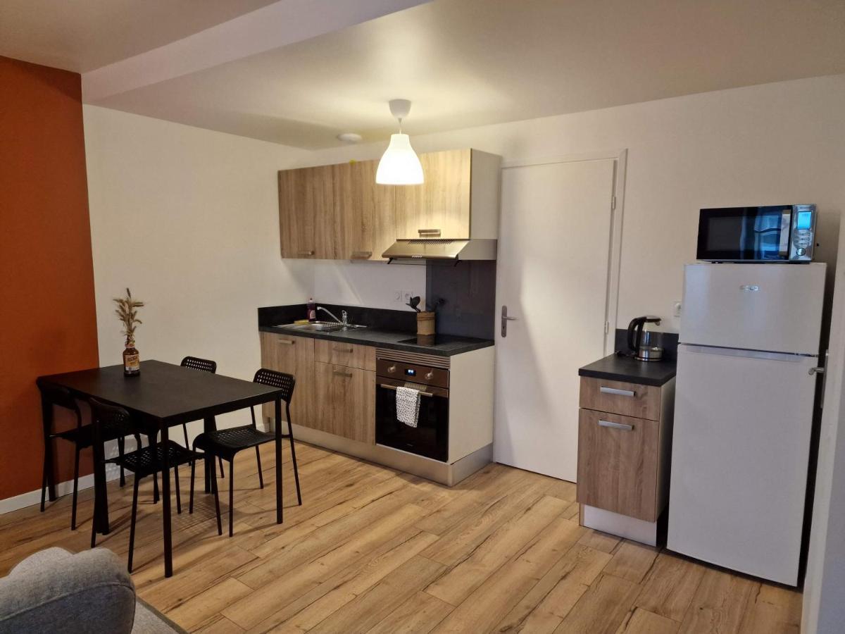 Logement de caractère en haute ville de Quimperlé Exterior foto