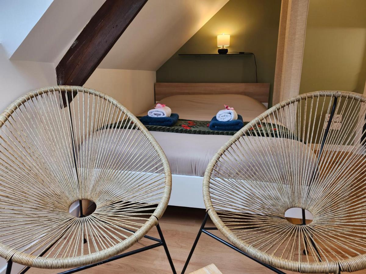 Logement de caractère en haute ville de Quimperlé Exterior foto