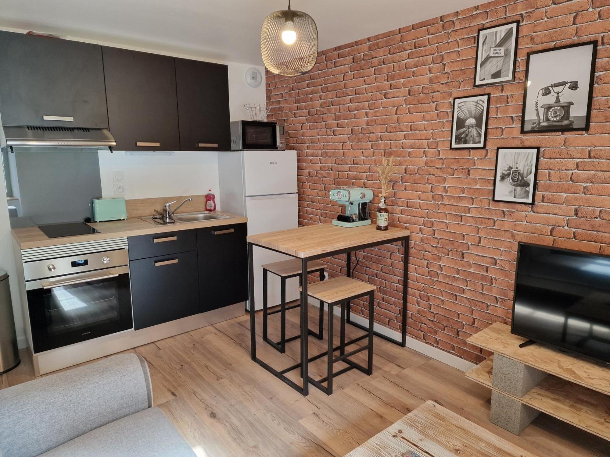 Logement de caractère en haute ville de Quimperlé Exterior foto